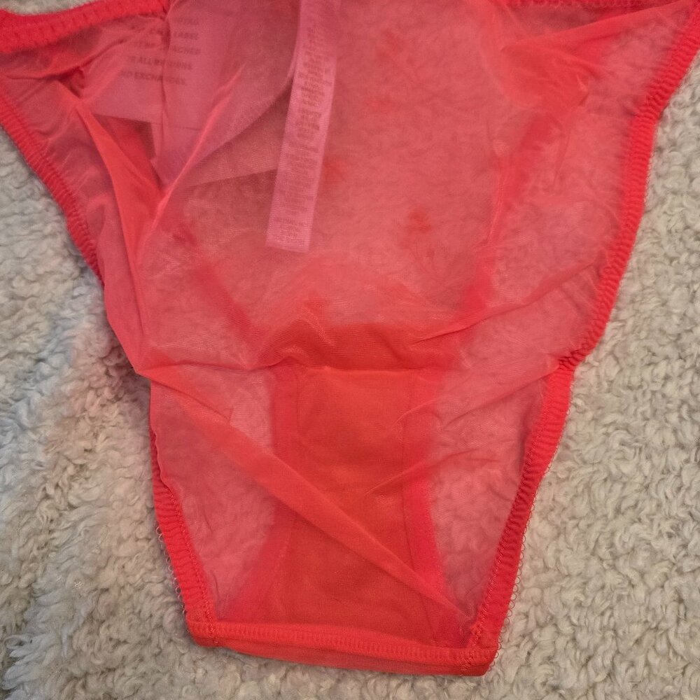 BNWT Savage X Fenty Undie Curvy Foiled Embroidery String Bikini Pink 2X - Picture 4 of 4
